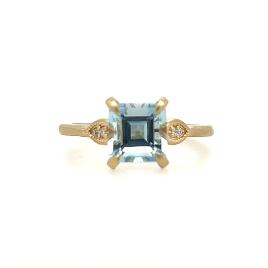 The Elsa Ring- Aquamarine & 14k yellow gold