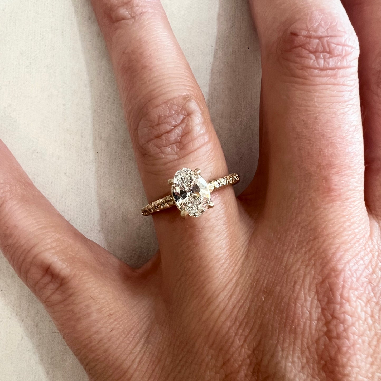 The Oval Glimmer- 1.02ct LAB Oval Diamond