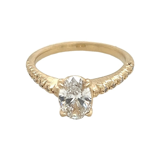 The Oval Glimmer- 1.02ct LAB Oval Diamond