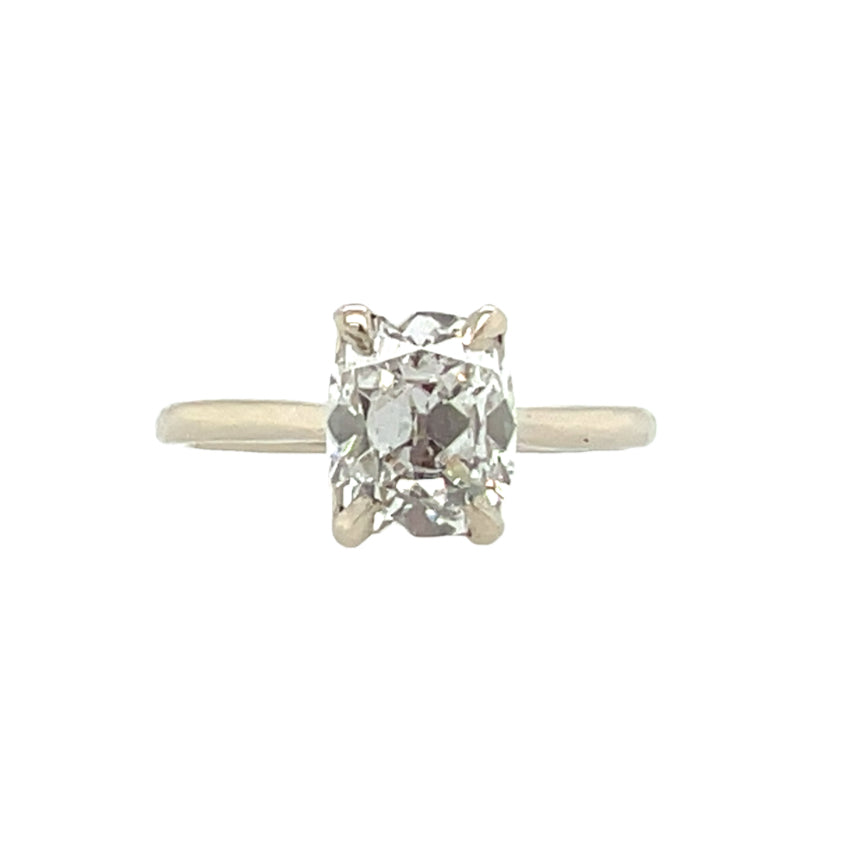 The Dainty Long Cushion- 1.6ct Lab Diamond