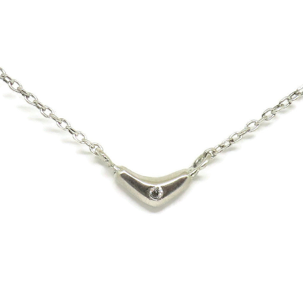 Boomerang necklace