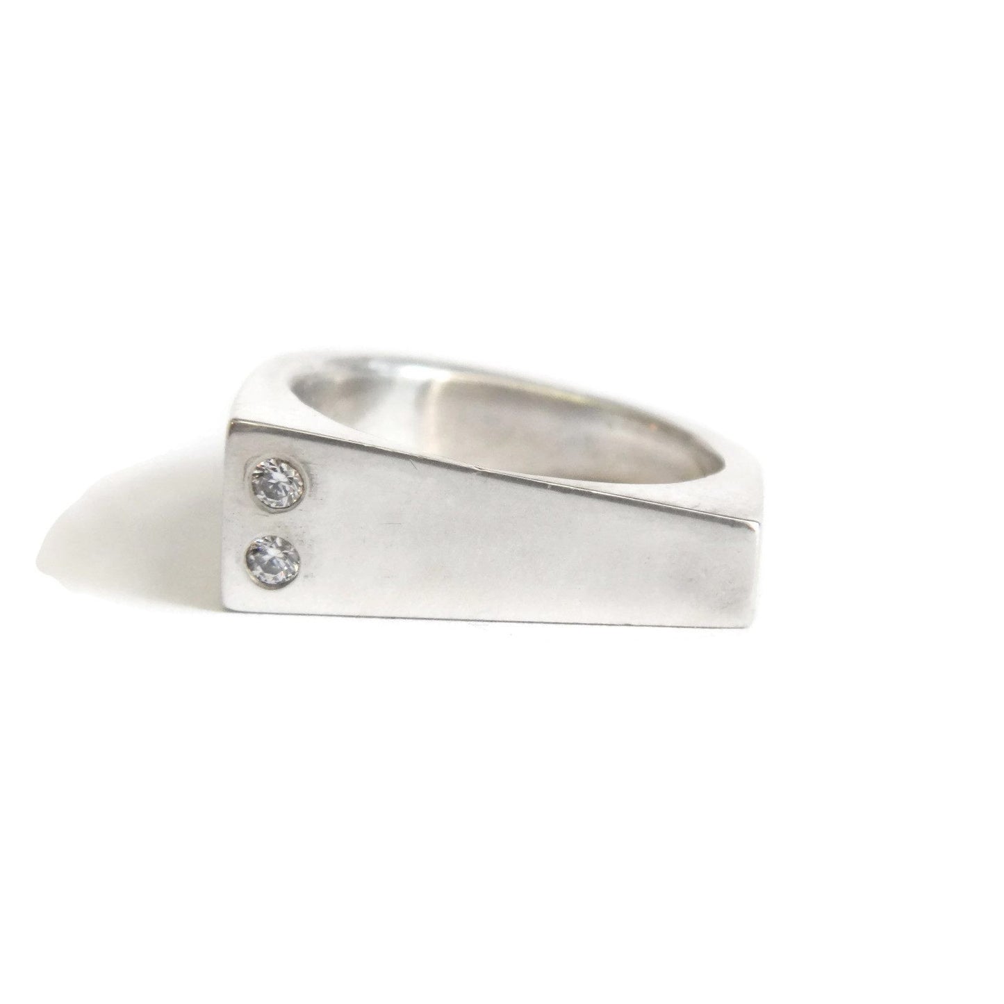 e. scott nuptials... The Asymmetric Engagement Ring