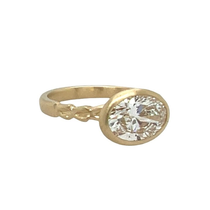 The Fancy-2.01ct Oval LAB diamond & 14k yellow gold